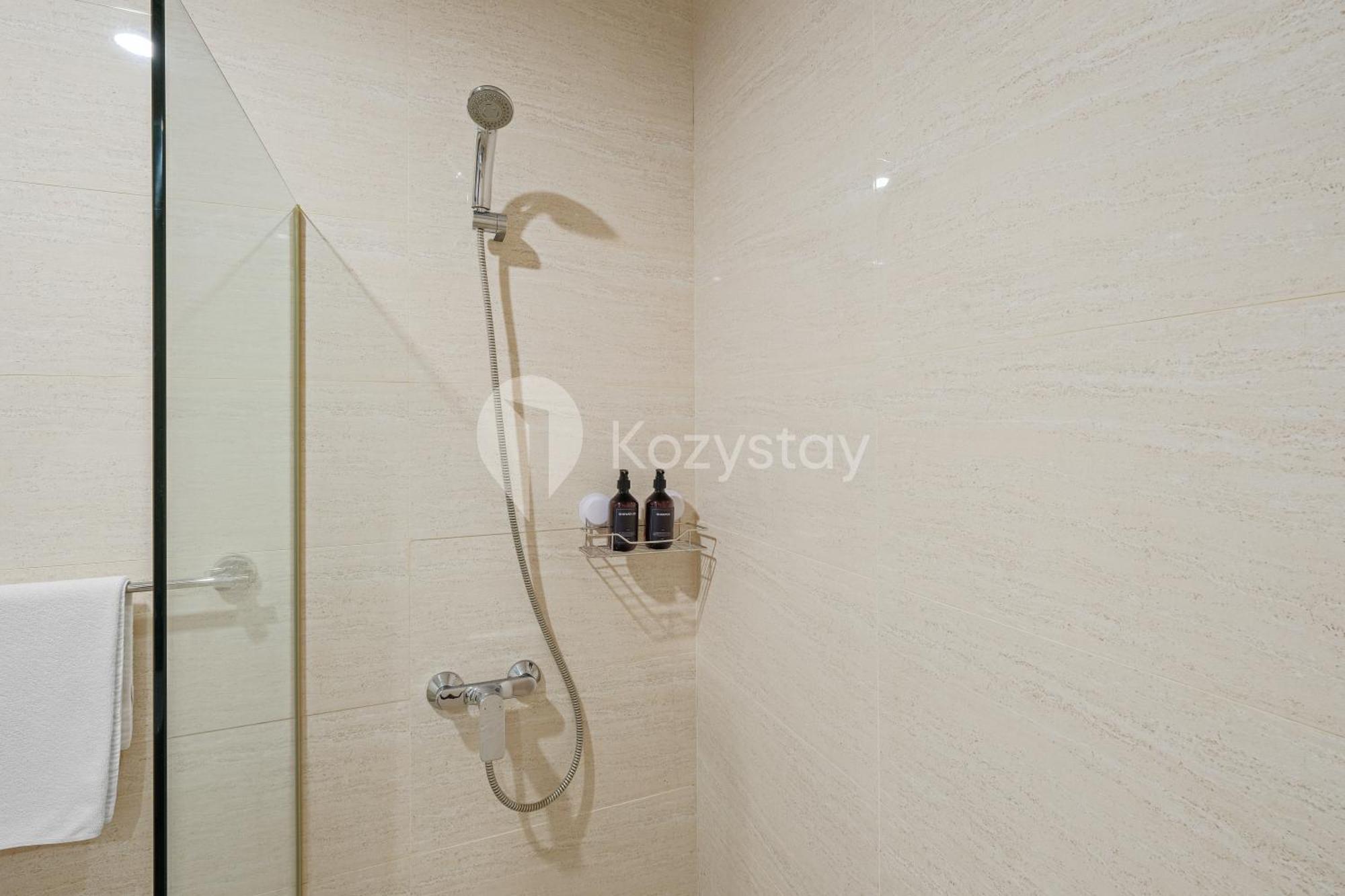 Gemma By Kozystay - Kebon Jeruk Apartment